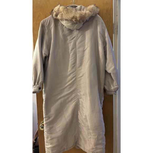 Vintage Innovations By Izzi Long Tan Jacket With Genuine Fox Tail Fur Hood Sz L - Picture 3 of 9